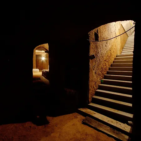 Grand Italia Ξενοδοχείο 4*