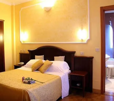 Hotell Grand Italia 4*