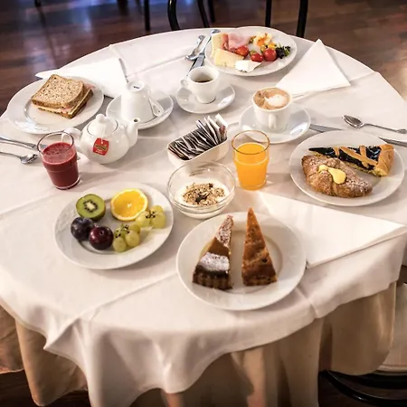 Grand Italia Hotel