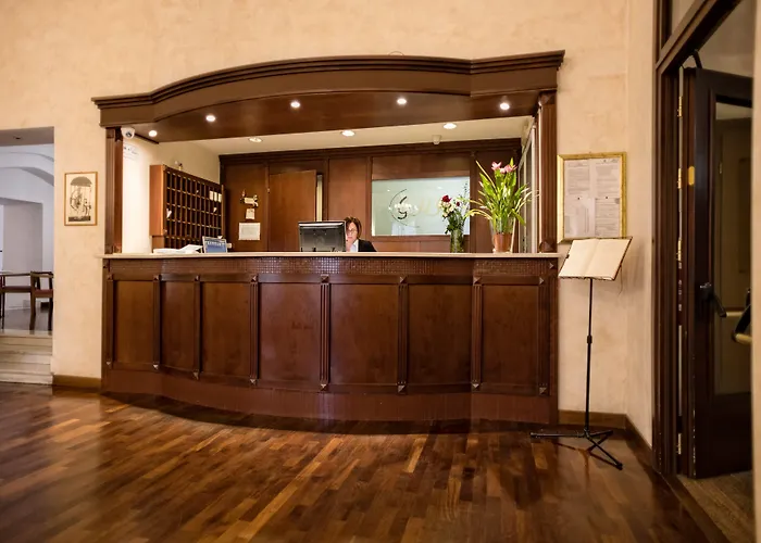 Grand Italia Hotel 4*