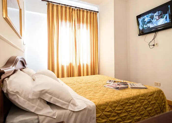 Grand Italia Hotel 4*